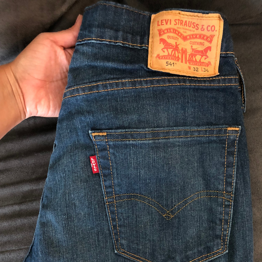 Men's Levi Straight Leg Jeans